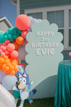 Load image into Gallery viewer, 7 ft Bubble backdrop rental