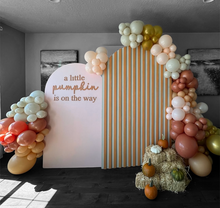 Load image into Gallery viewer, Slat Wall 7ft x 4ft
