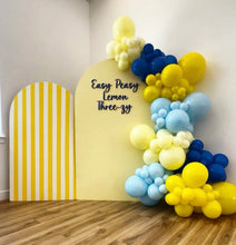 Load image into Gallery viewer, Arch Wall 7ft

